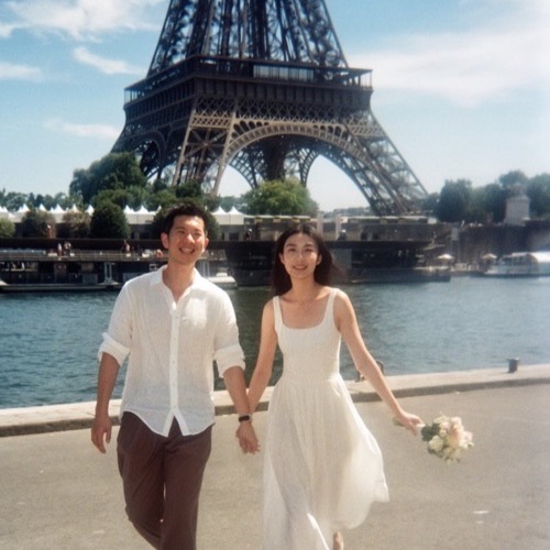 刘逸飞 & 李重霖 婚礼邀请函 · 2026.10.18 珠海希尔顿